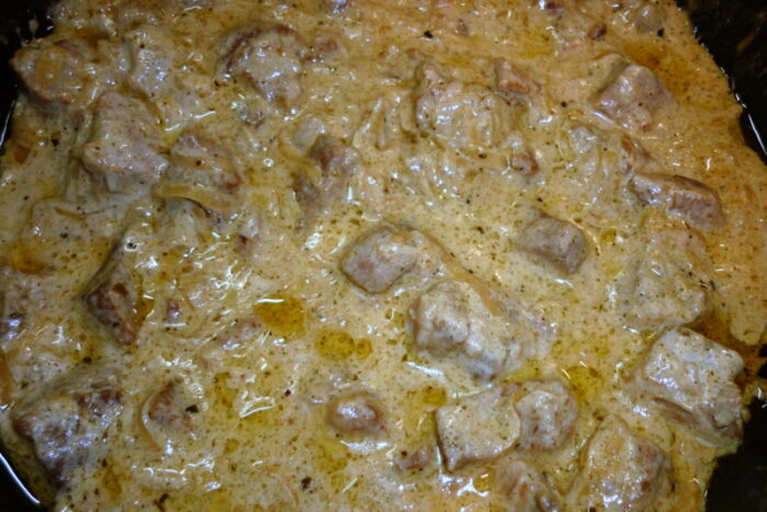 Свинина в грибном соусе со сливками. Вкусно готовим свинину
