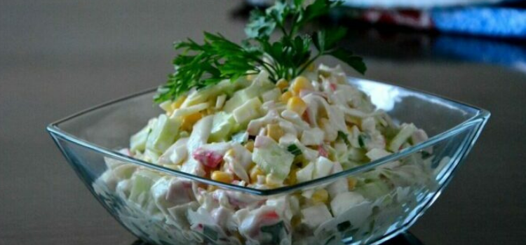 Рецепт салата из крабовых палочек с капустой. Что приготовить из весенних овощей